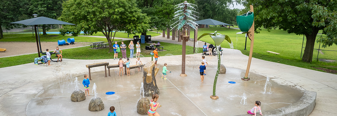Wide shot of Victory Park Splash Pad in Minneapolis